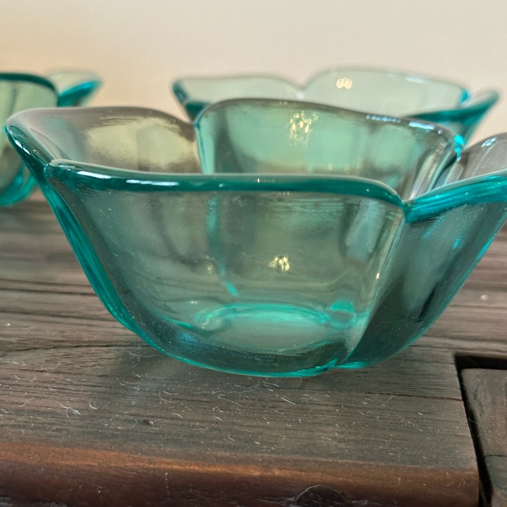 Vintage MCM Bowls - Picture 2 of 8